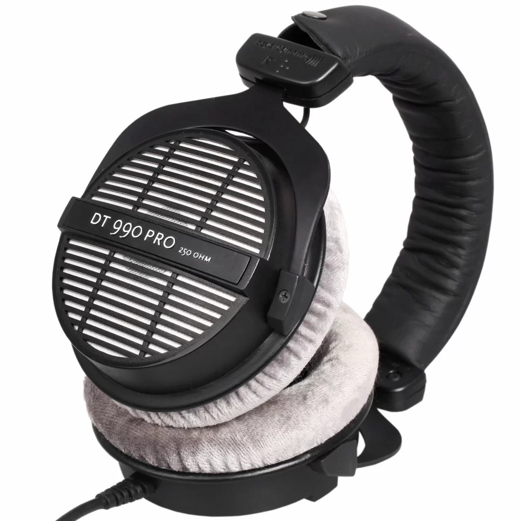 BEYERDYNAMIC DT 990 PRO.webp