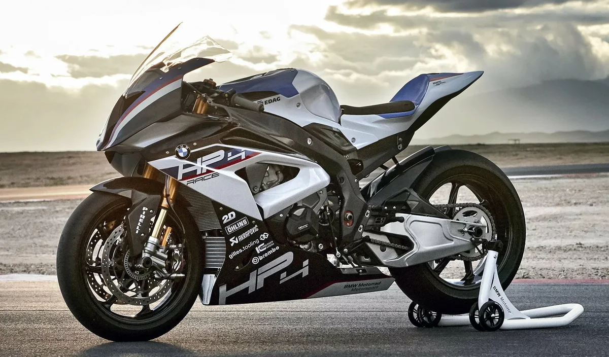 BMW S1000RR HP4