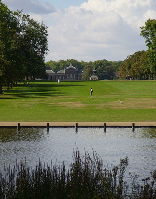 Кенсингтон Гарденс (Kensington Gardens)